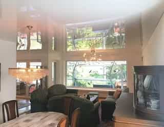 Spanndecken in Leverkusen ein Beispiel im Esszimmer