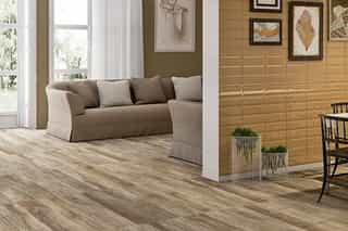 Fliesen in Holzoptik