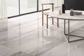 Fliesen in Marmoroptik